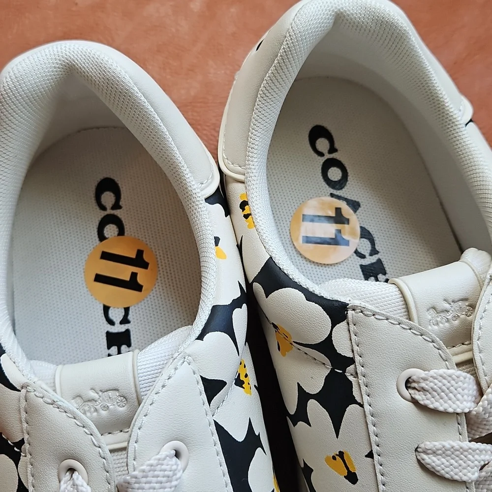 Coach Lowline Daisy Leather Sneakers, Size 11 - Picture 5 of 11